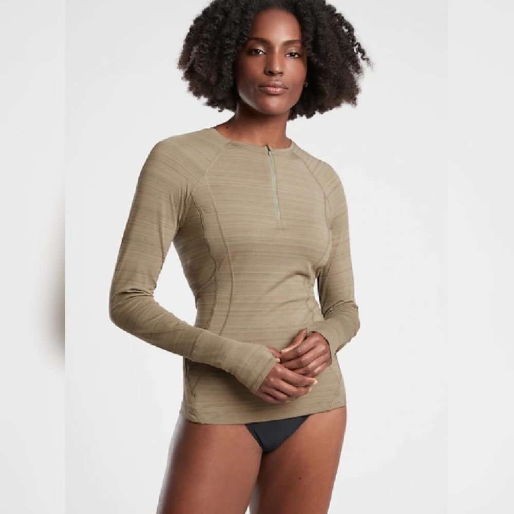 NWOT Athleta Pacifica Illume UPF Fitted Top XL